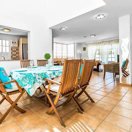 Vila Casa Libra *